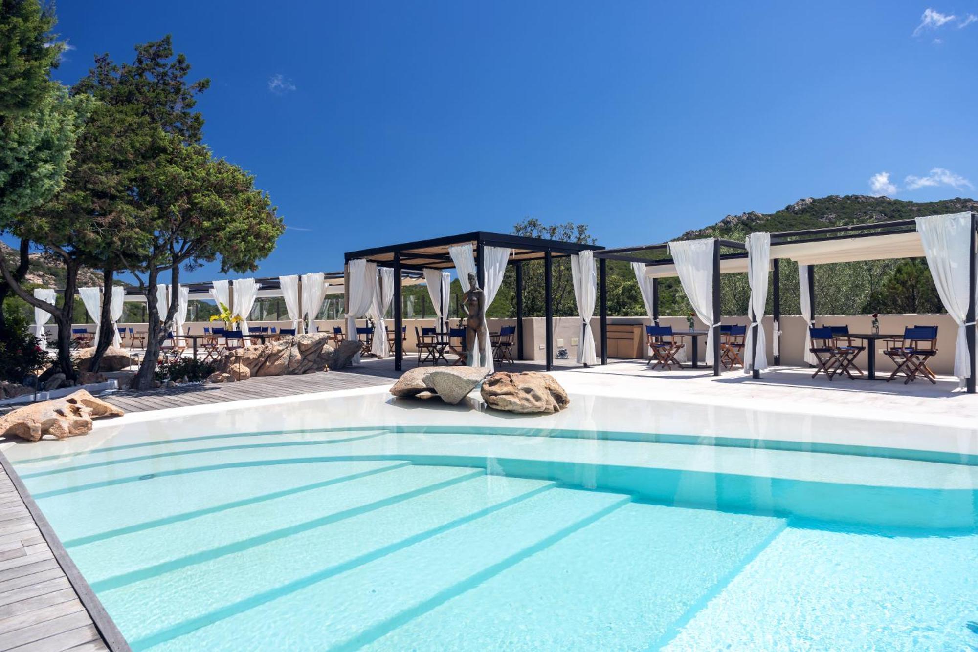 Hotel Delle Rose A Luxury Boutique Hotel بورتو كيرفو المظهر الخارجي الصورة